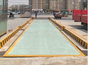 安陽(yáng)豫北蔬菜批發(fā)市場(chǎng)18m-100噸地磅